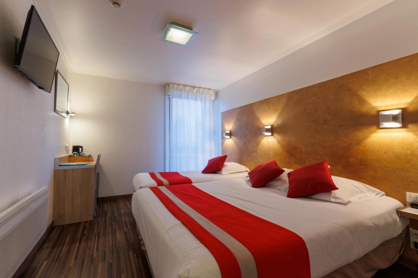 Logis Hotel Le Rochelois Ла-Рошель Екстер'єр фото